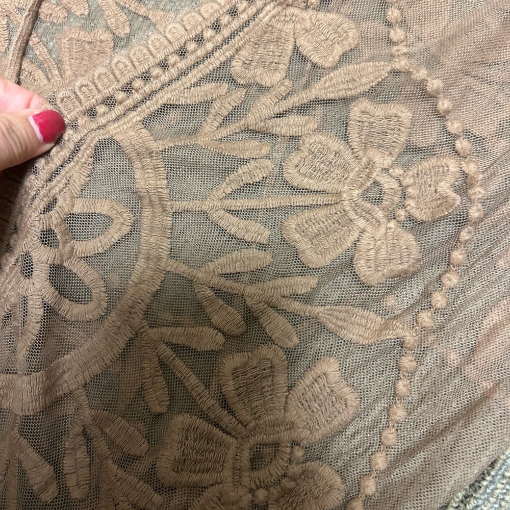 Shop the Mint MOCHA lace floral tie short sleeve kimono - Picture 5 of 6